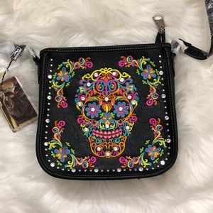 Montana West • Crossbody sugar skull purse